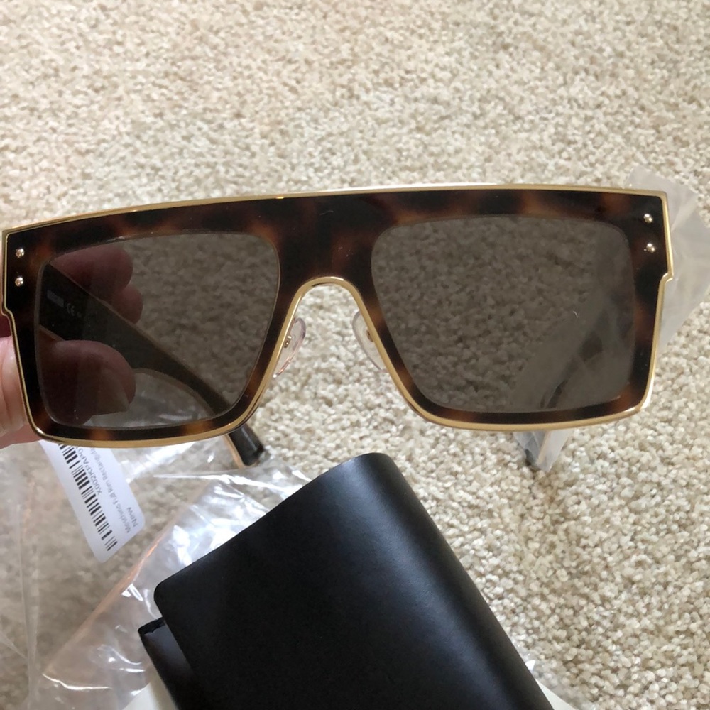 Moschino flat top sunglasses - Picture 7 of 11